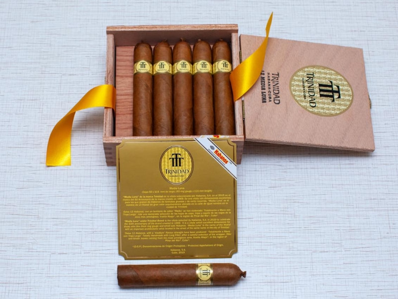 Giới thiệu dòng Xì Gà Trinidad Media Luna
